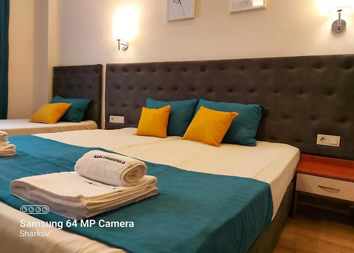 Hotel Sharkov Family