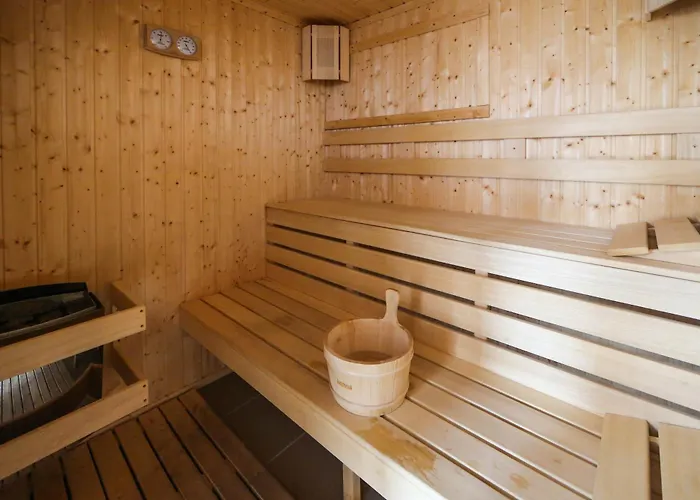 Hotel Sharkov Family