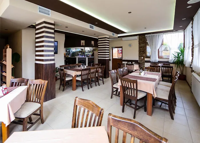 Sharkov Family Hotel Ognyanovo (Blagoevgrad)